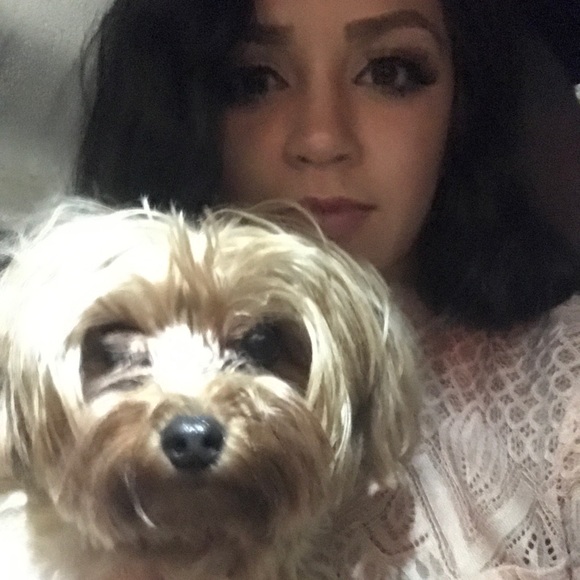 Meet your Posher, Tanya - Picture 1 of 1